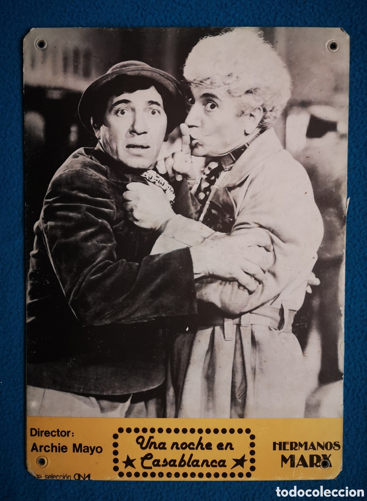 Cine: UNA NOCHE EN CASABLANCA - FOTOCROMO DE CARTON