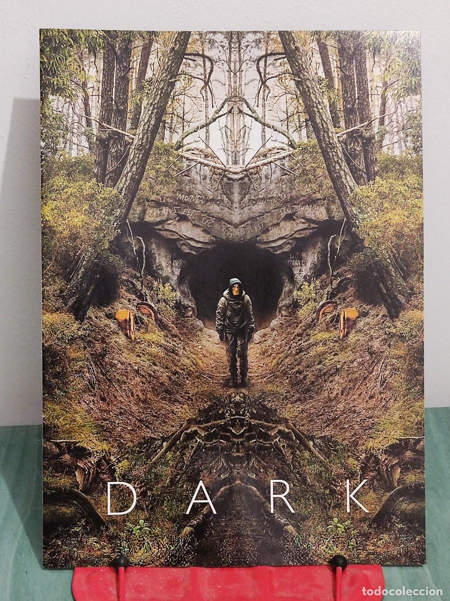 Cine: Dark . Ficha A4 revista Accion cine