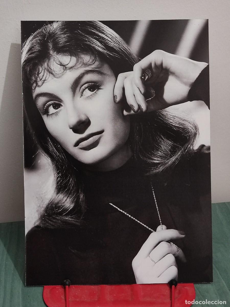 Cine: Anouk Aimee . Ficha A4 revista Accion cine