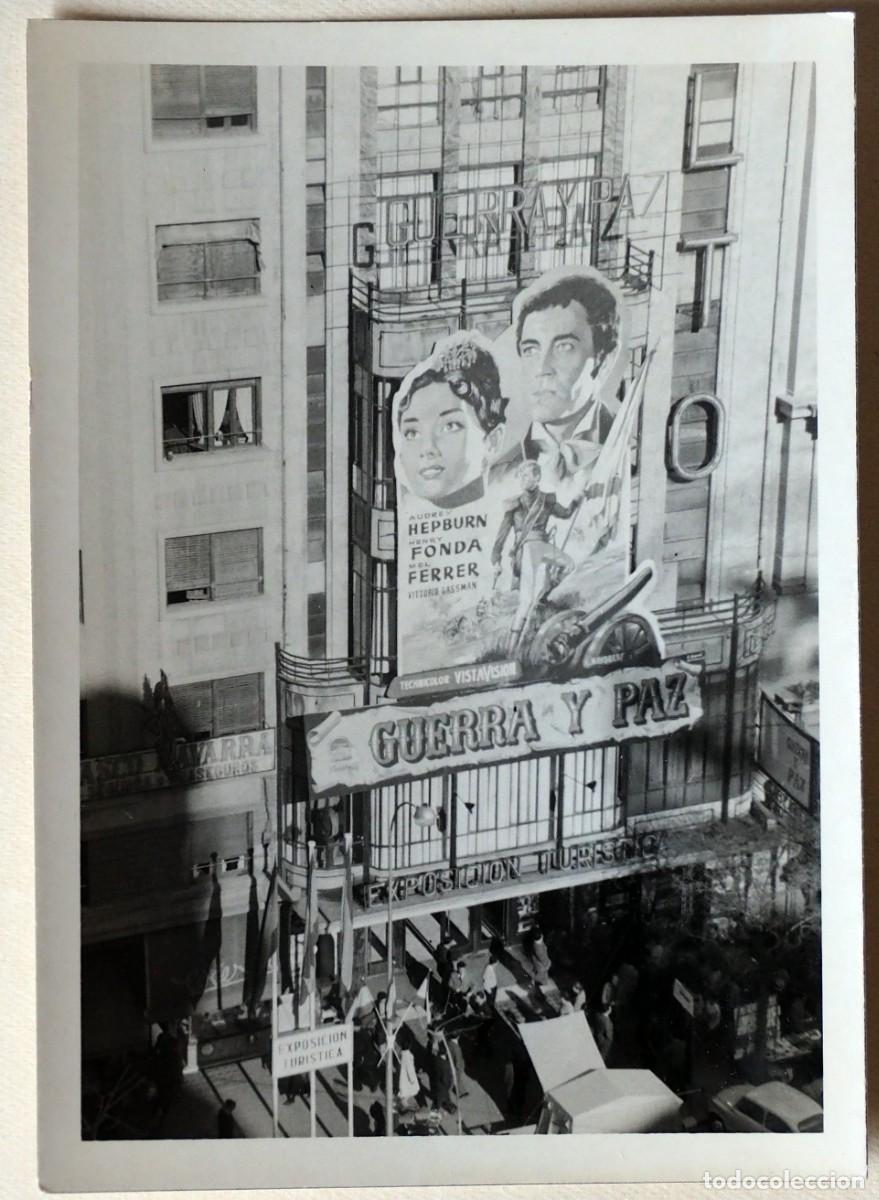 Cine: FOTOGRAF&Iacute;A DE CINE: GUERRA Y PAZ. A&Ntilde;O 1956