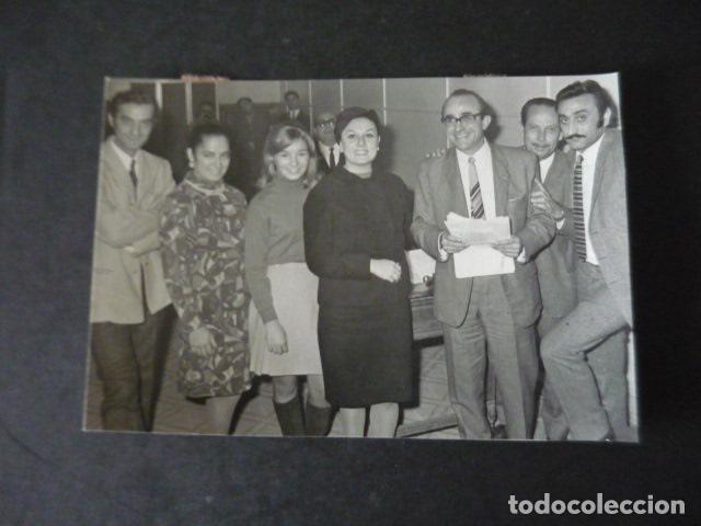 Cine: MONICA ACTRIZ Y CANTANTE CON JUANITA REINA Y LOLITA SEVILLA ANTIGUA FOTOGRAFIA ORIGINAL 10 X 14,5 CM
