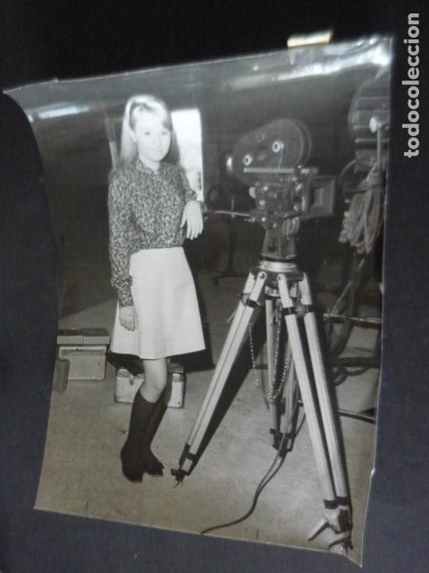Kino: MONICA ACTRIZ Y CANTANTE ANTIGUA FOTOGRAFIA ORIGINAL 18 X 24 CM
