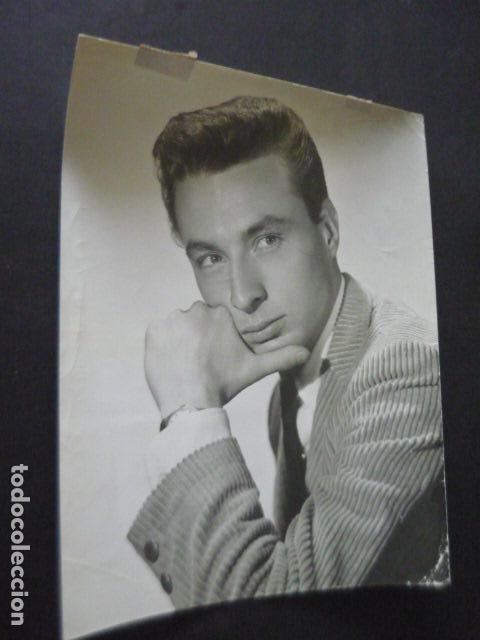 Kino: CESAR COSTA ACTOR ANTIGUA FOTOGRAFIA ORIGINAL 19 X 24 CM
