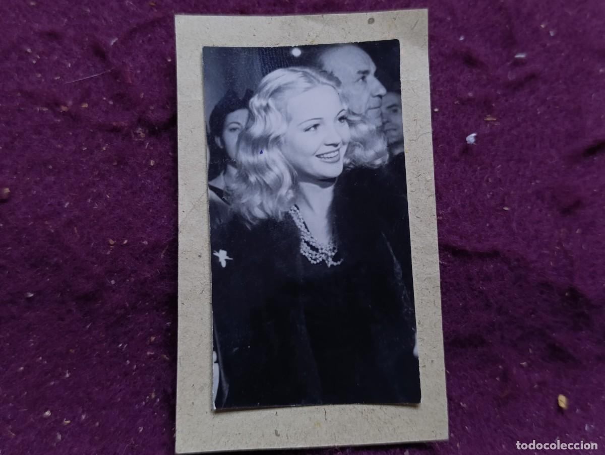 Cin&eacute;ma: Sara Montiel, antigua Fotograf&iacute;a de Archivo, muy joven, fotograf&iacute;a promocional, 1944, sello al dorso