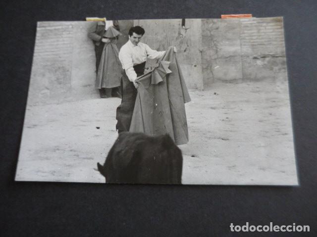 Kino: DANIEL GELIN ACTOR TOREANDO EN SEVILLA ANTIGUA FOTOGRAFIA ORIGINAL 12 X 18 CM