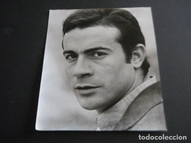 Cinema: DAVID AREU ACTOR ANTIGUA FOTOGRAFIA ORIGINAL 17,5 X 20,5 CM