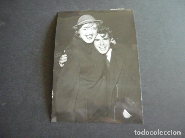 Cinema: ANTONIO SALCEDO Y MARY SANTPERE ACTORES ANTIGUA FOTOGRAFIA ORIGINAL 12 X 18 CM