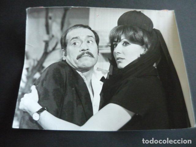 Kino: JOSE LUIS LOPEZ VAZQUEZ Y CONCHITA VELASCO ACTORES FOTOGRAFIA ORIGINAL 25 X 20 CM