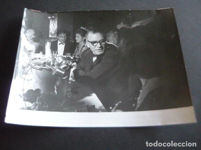 Cinema: LAWRENCE OLIVIER ACTOR ANTIGUA FOTOGRAFIA ORIGINAL 18 X 24 CM