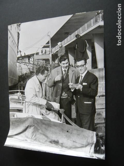 Kino: ALBERTO SORDI ACTOR EN BARCELONA ANTIGUA FOTOGRAFIA ORIGINAL 18 X 24 CM