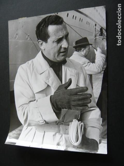 Kino: ALBERTO SORDI ACTOR EN BARCELONA ANTIGUA FOTOGRAFIA ORIGINAL 18 X 24 CM