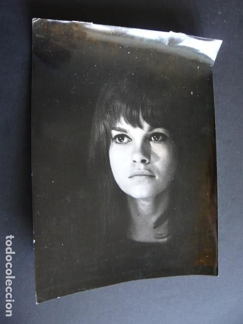 Cinema: GENEVIEVE BUJOLD ACTRIZ ANTIGUA FOTOGRAFIA ORIGINAL 18 X 24 CM