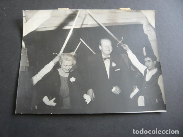 Cinema: ALIDA ARTMANE Y NICOLAI TCHEKASSOR ANTIGUA FOTOGRAFIA ORIGINAL 24 X 18 CM