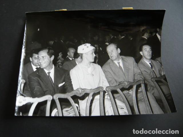 Cinema: ALYDA ARTMANE ACTRIZ CON LUIS MIGUEL DOMINGUIN ANTIGUA FOTOGRAFIA ORIGINAL 18 X 24 CM