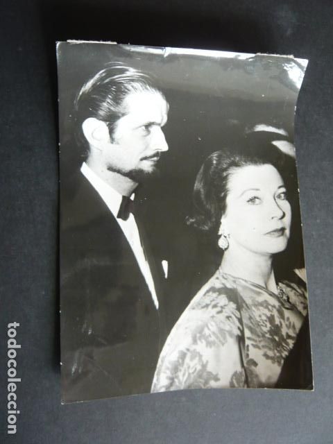 Kino: VIVIEN LEIGH ACTRIZ CON JOHN MERIVALE ANTIGUA FOTOGRAFIA ORIGINAL 18 X 12 CM