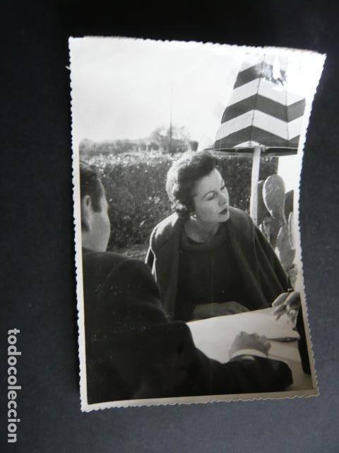 Kino: VIVIEN LEIGH ACTRIZ EN TORREMOLINOS MALAGA ANTIGUA FOTOGRAFIA ORIGINAL 18 X 12 CM