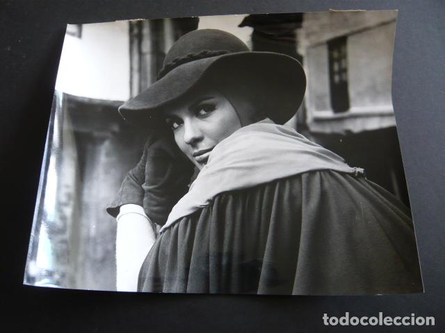 Cin&eacute;ma: TERESA VELAZQUEZ ACTRIZ ANTIGUA FOTOGRAFIA ORIGINAL 25 X 20 CM