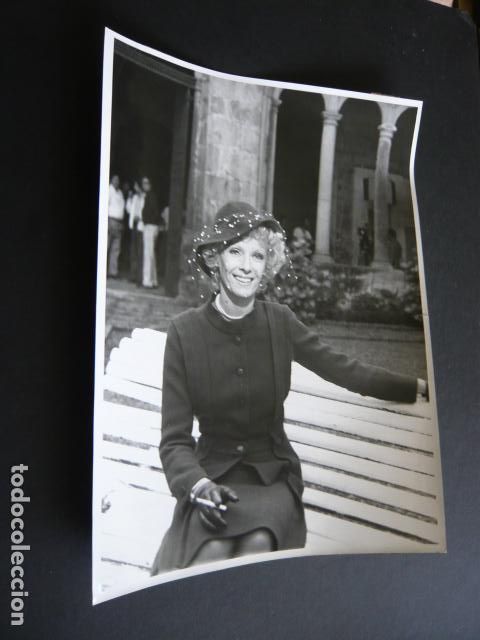 Kino: MAGGIE SMITH ACTRIZ ANTIGUA FOTOGRAFIA ORIGINAL 18 X 24 CM
