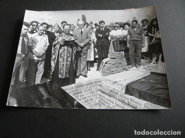 Kino: SANDRA MOZAROUSKY ACTRIZ ENTIERRO ANTIGUA FOTOGRAFIA ORIGINAL 18 X 24 CM