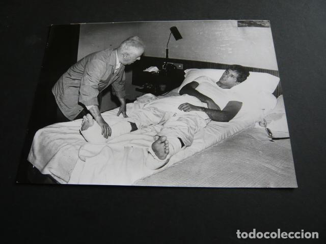 Cinema: GIULIANO GEMMA ACTOR ANTIGUA FOTOGRAFIA ORIGINAL 18 X 24 CM