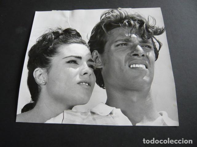 Cine: JUAN CARLOS MORENO ACTOR ANTIGUA FOTOGRAFIA ORIGINAL 19 X 22 CM