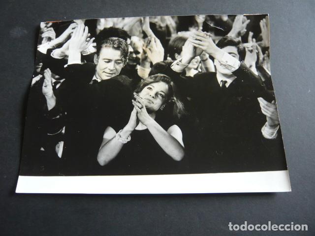 Cine: PETER O'TOOLE ACTOR ROMY SCHNEIDER ACTRIZ ANTIGUA FOTOGRAFIA ORIGINAL 18 X 24 CM