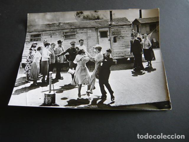 Cine: NATALIE WOOD ACTRIZ ANTIGUA FOTOGRAFIA ORIGINAL 18 X 24 CM