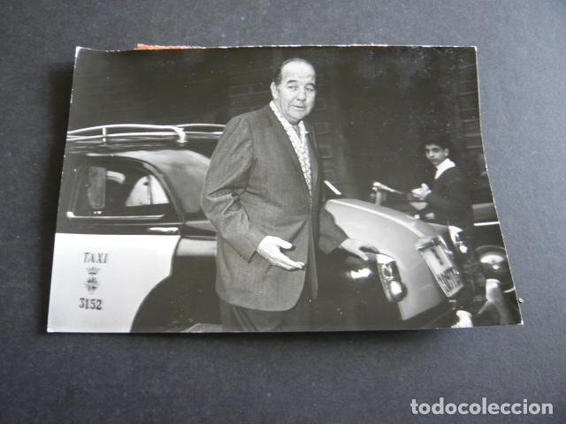 Cinema: BRODERICK CRAWFORD ACTOR EN BARCELONA ANTIGUA FOTOGRAFIA ORIGINAL 18 X 12 CM