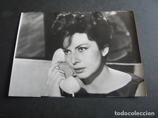 Cin&eacute;ma: SORAYA ESFANDIARI ACTRIZ ANTIGUA FOTOGRAFIA ORIGINAL 18 X 13 CM