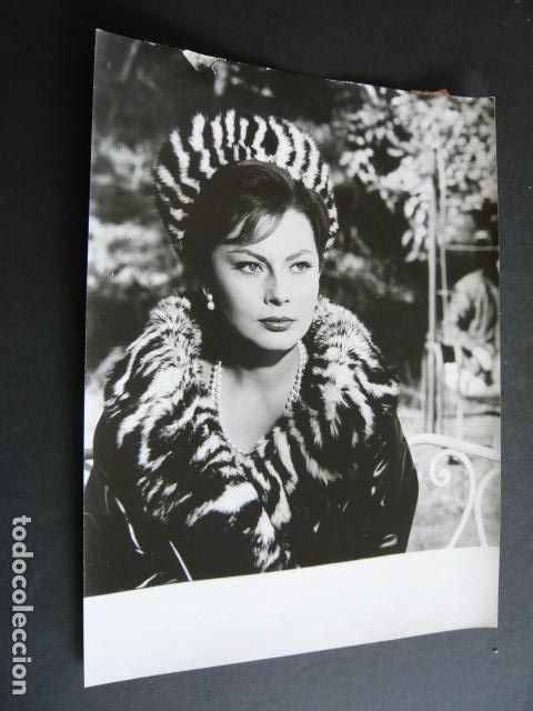 Cin&eacute;ma: SORAYA ESFANDIARI ACTRIZ ANTIGUA FOTOGRAFIA ORIGINAL 18 X 24 CM