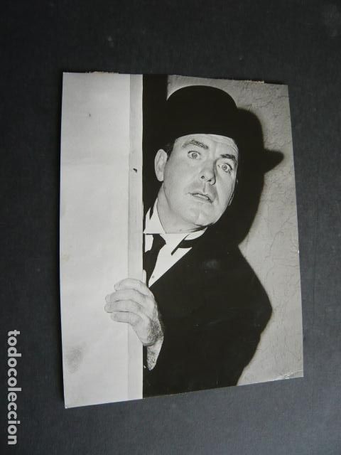 Cine: BUTLERS SISTER ACTOR ANTIGUA FOTOGRAFIA ORIGINAL 16 X 12 CM