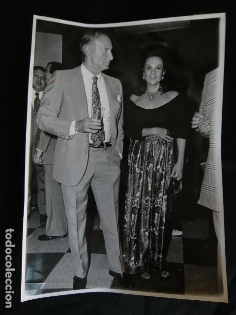 Kino: ALFREDO MAYO ACTOR CON MARIA ELENA MARQUEZ ACTRIZ ANTIGUA FOTOGRAFIA ORIGINAL 18 X 24 CM