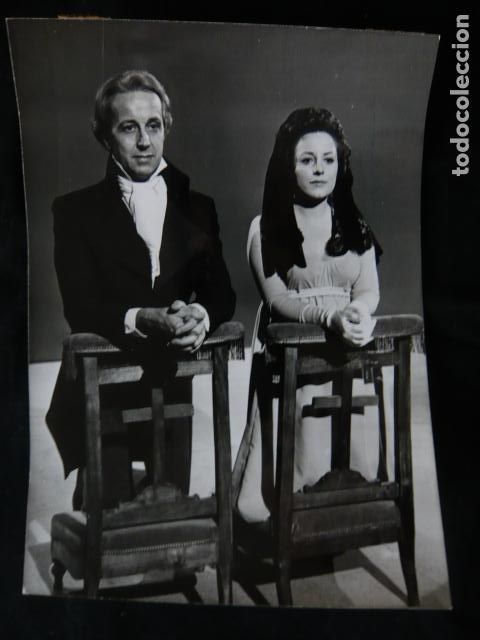 Cin&eacute;ma: NUESTRA SE&Ntilde;ORA DE TERMIDOR MUJERES INSOLITAS SERIE TVE ANTIGUA FOTOGRAFIA ORIGINAL 18 X 13 CM