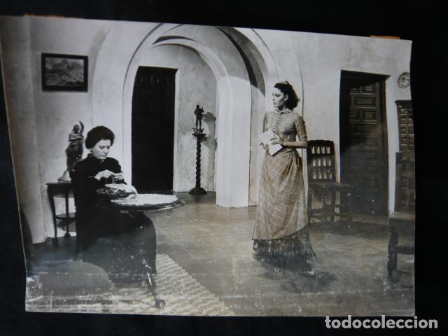 Cinema: NADA MENOS QUE TODO UN HOMBRE SERIE TVE ANTIGUA FOTOGRAFIA ORIGINAL 18 X 13 CM