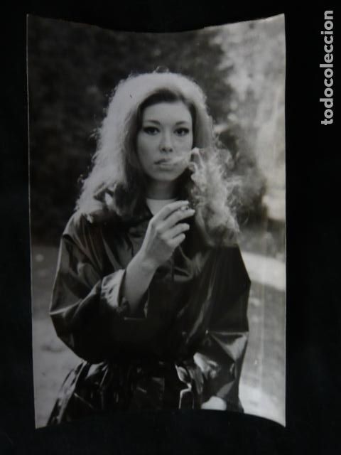 Kino: CLAUDE GRAVY ACTRIZ ANTIGUA FOTOGRAFIA ORIGINAL 10 X 15 CM