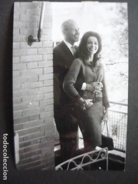 Cin&eacute;ma: O. W. FISHER ACTOR CON ANA CASARES EN MADRID ANTIGUA FOTOGRAFIA ORIGINAL 12 X 17 CM