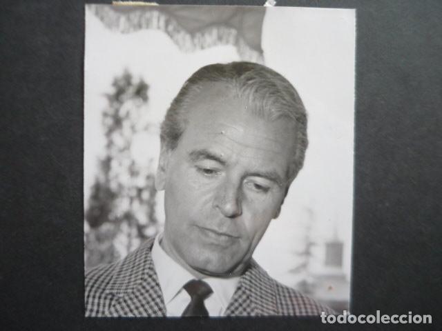 Cine: O. W. FISHER ACTOR EN MADRID ANTIGUA FOTOGRAFIA ORIGINAL 9.5 X 11 CM