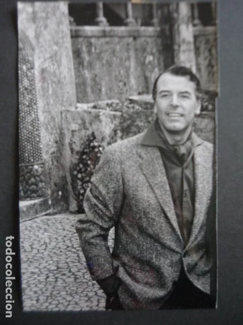 Cine: O. W. FISHER ACTOR EN MADRID ANTIGUA FOTOGRAFIA ORIGINAL 13 X 20 CM