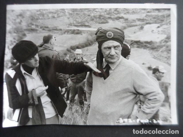 Cin&eacute;ma: TREVOR HOWARD ACTOR ANTIGUA FOTOGRAFIA ORIGINAL 16 X 22 CM