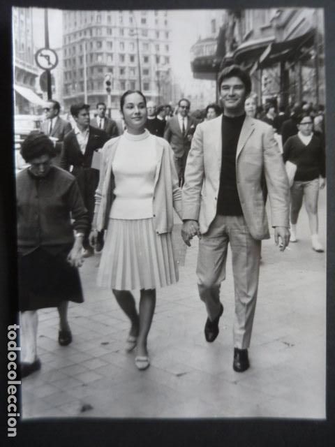 Kino: DANIEL MARTIN ACTOR EN MADRID GRAN VIA ANTIGUA FOTOGRAFIA ORIGINAL 18 X 24 CM
