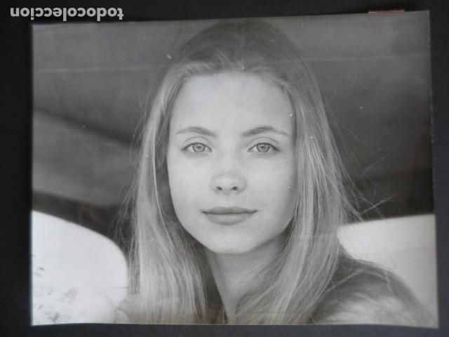 Kino: JUDIE BOWKER ACTRIZ ANTIGUA FOTOGRAFIA ORIGINAL 24 X 18 CM