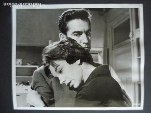 Cine: MICHAEL CRAIG ACTOR ANTIGUA FOTOGRAFIA ORIGINAL 20 X 25 CM