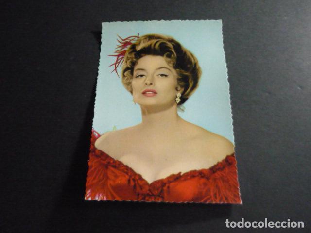 Cine: CAPUCINE ACTRIZ TARJETA PUBLICITARIA