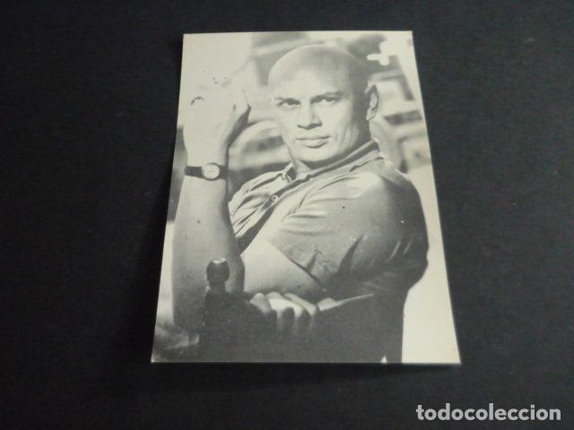 Cine: YUL BRYNNER ACTOR TARJETA PUBLICITARIA
