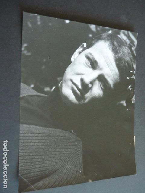 Kino: HUGO BLANCO ACTOR ANTIGUA FOTOGRAFIA ORIGINAL 18 X 24 CM