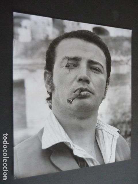 Kino: HUGO BLANCO ACTOR ANTIGUA FOTOGRAFIA ORIGINAL 20 X 25 CM