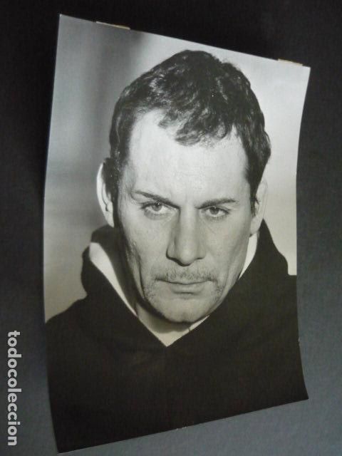 Cinema: GIAN MARIA VOLONTE ACTOR ANTIGUA FOTOGRAFIA ORIGINAL 18 X 24 CM