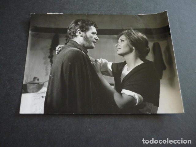 Cinema: FRANCISCO RABAL ACTOR EN LLANTO POR UN BANDIDO ANTIGUA FOTOGRAFIA ORIGINAL 18 X 12 CM