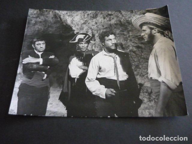 Cinema: FRANCISCO RABAL ACTOR EN LLANTO POR UN BANDIDO ANTIGUA FOTOGRAFIA ORIGINAL 18 X 24 CM
