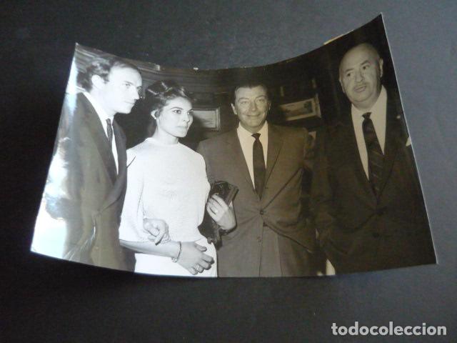 Cinema: FELA ROQUE ACTRIZ CON ANGEL DEL POZO Y ROBERT TAYLOR ANTIGUA FOTOGRAFIA ORIGINAL 15 X 20 CM